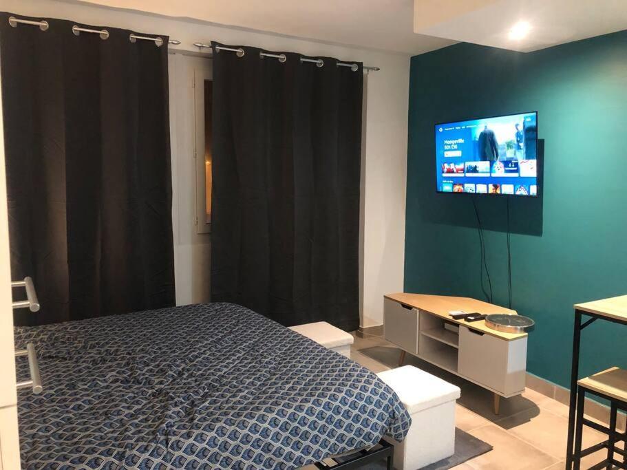 Studio Confortable Avec Balcon Villeneuve-sur-Lot Exterior photo